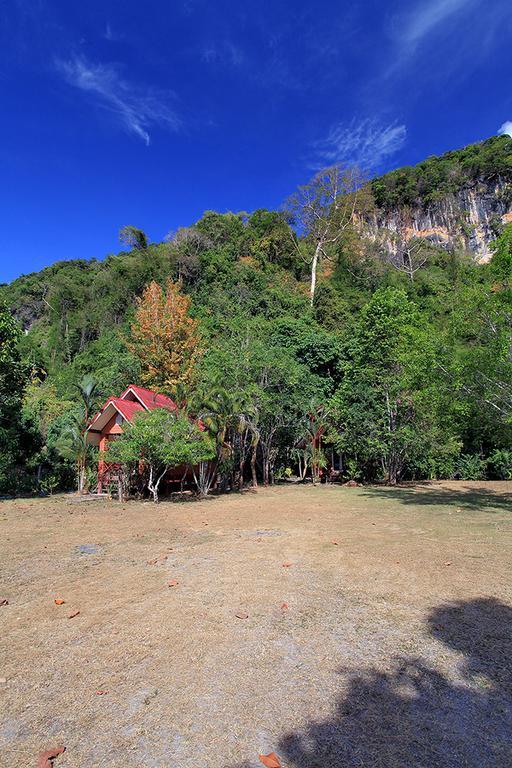 Langu Phupha Resort Satun Eksteriør billede